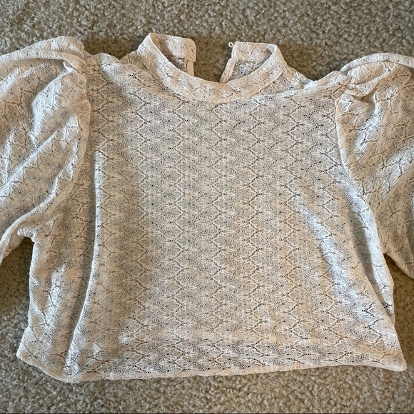 Balloon Sleeve Lace Top - Picture 3 of 3